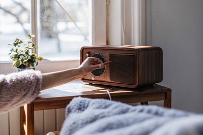 Hand tuning an old radio labeled beliefs, signals, outcomes, mindfulness