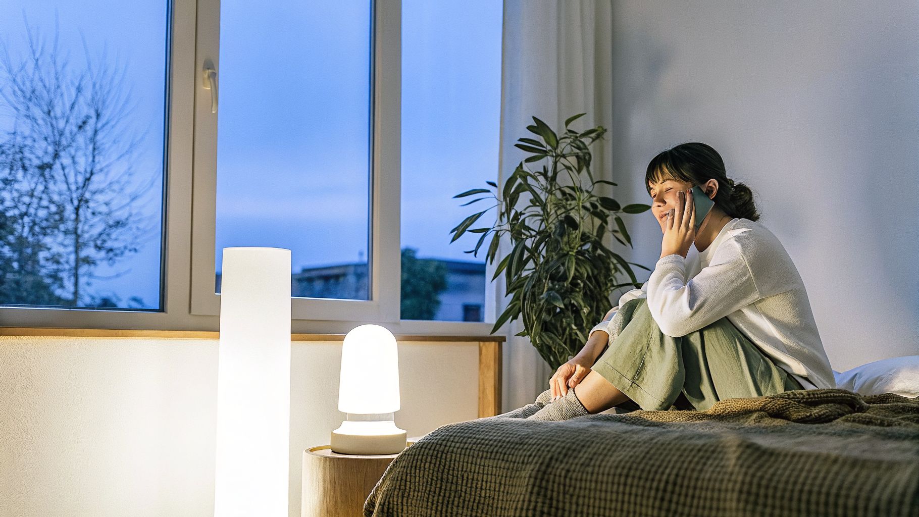 Inner transformation psychology: person awake at night doom-scrolling, showing burnout and survival mode
